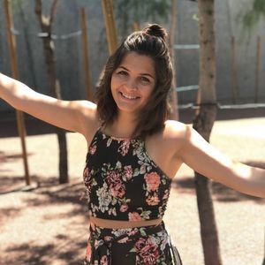 Meet your Posher, Emma